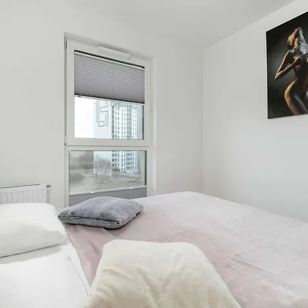 Bright Starowiejska With Parking By Renters Apartmán Gdaňsk